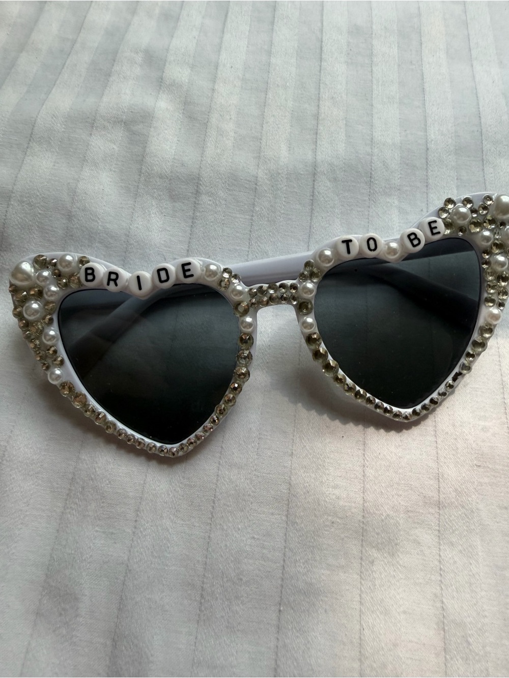 White Heart Pearl Rhinestone “Bride To Be”Sunglasses